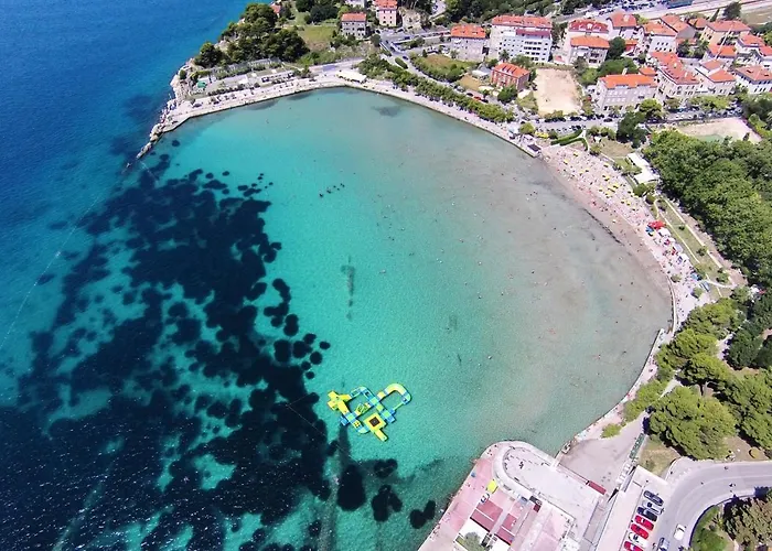 With Wifi - 14868 شقة *